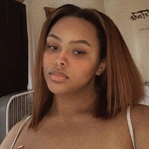 Meet your Posher, Alani